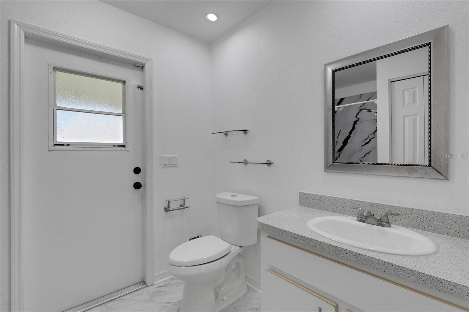 3125 ALBENGA LN — photo 21