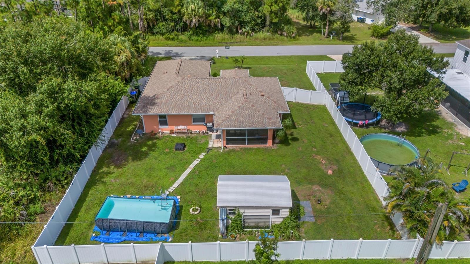 3125 ALBENGA LN — photo 33