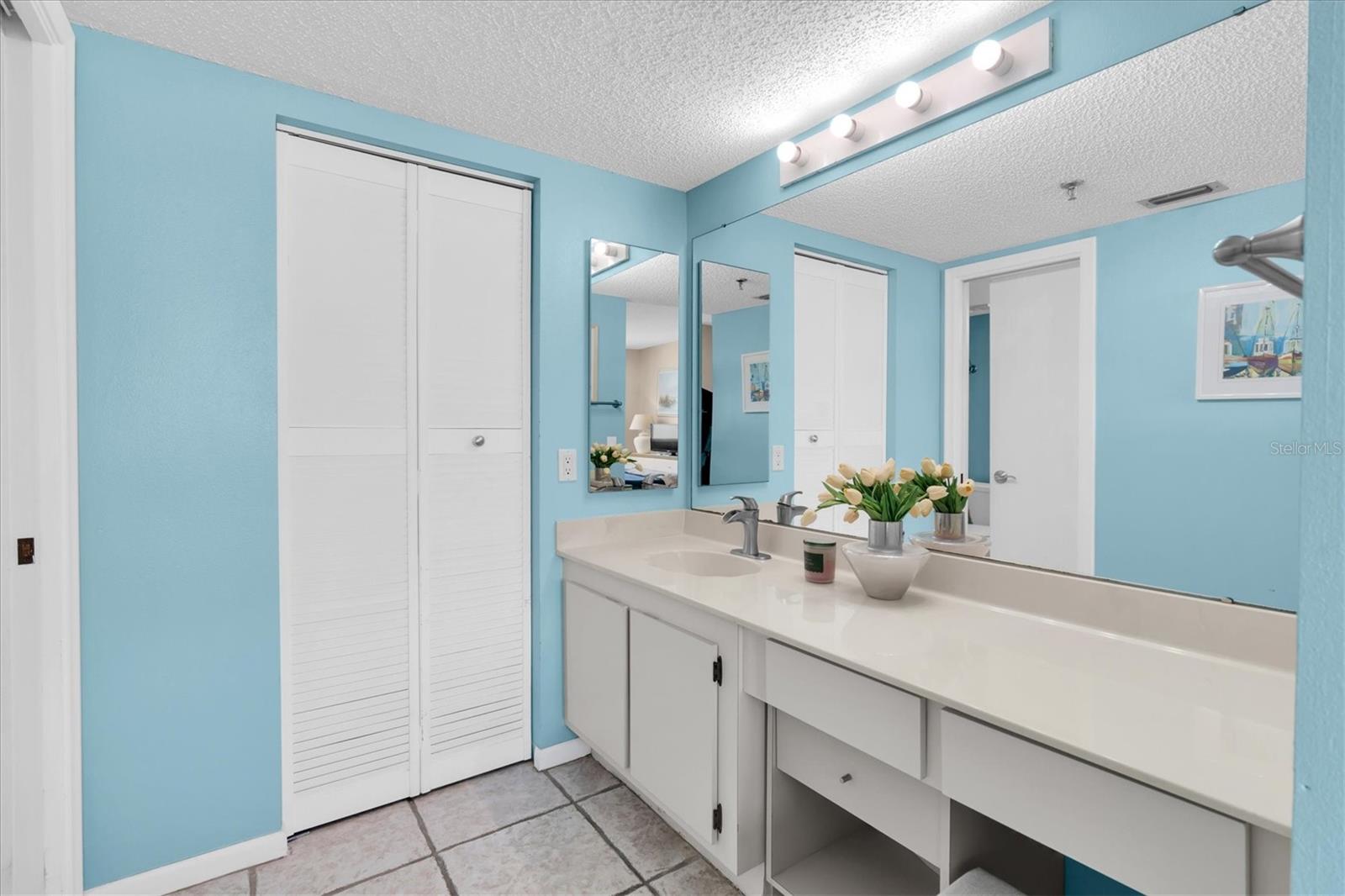 6287 BAHIA DEL MAR CIR #401 — photo 33