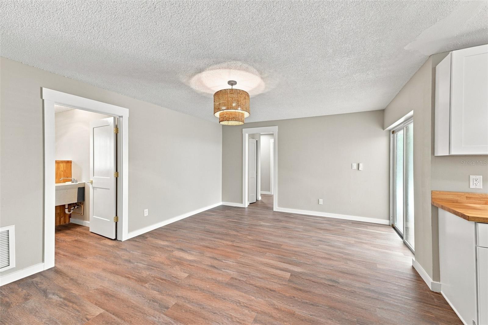 6622 GLENCOE DR — photo 13