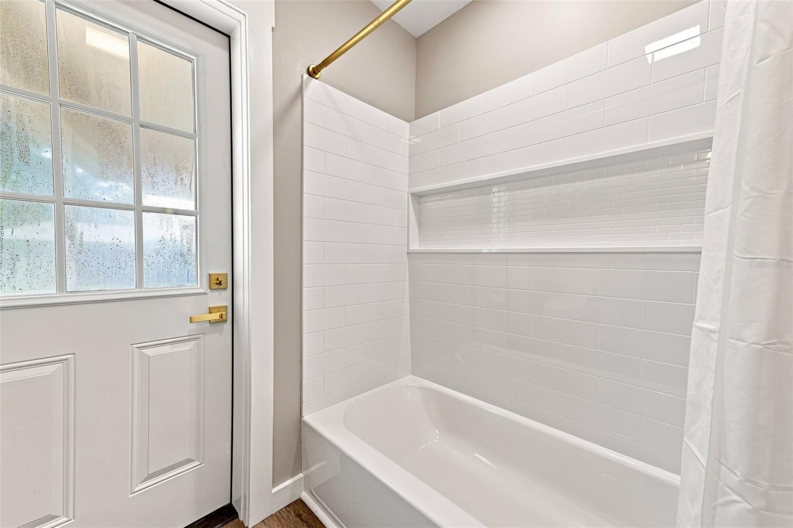 6622 GLENCOE DR — photo 18
