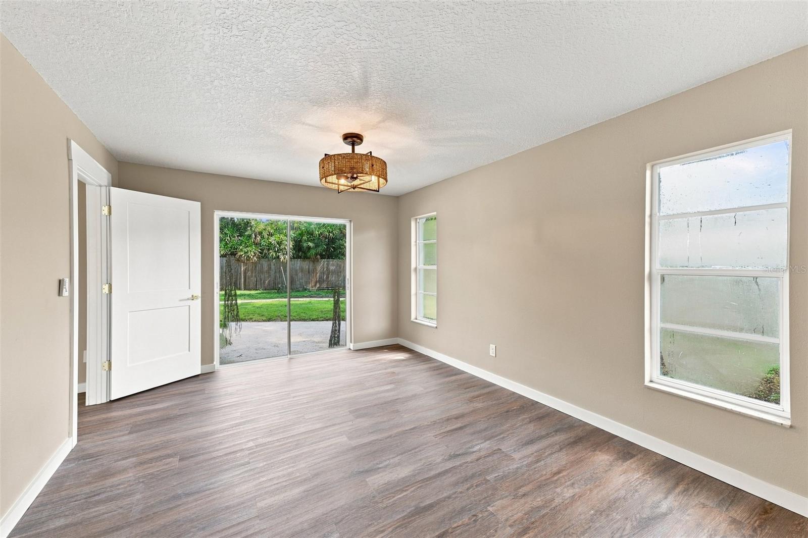 6622 GLENCOE DR — photo 26