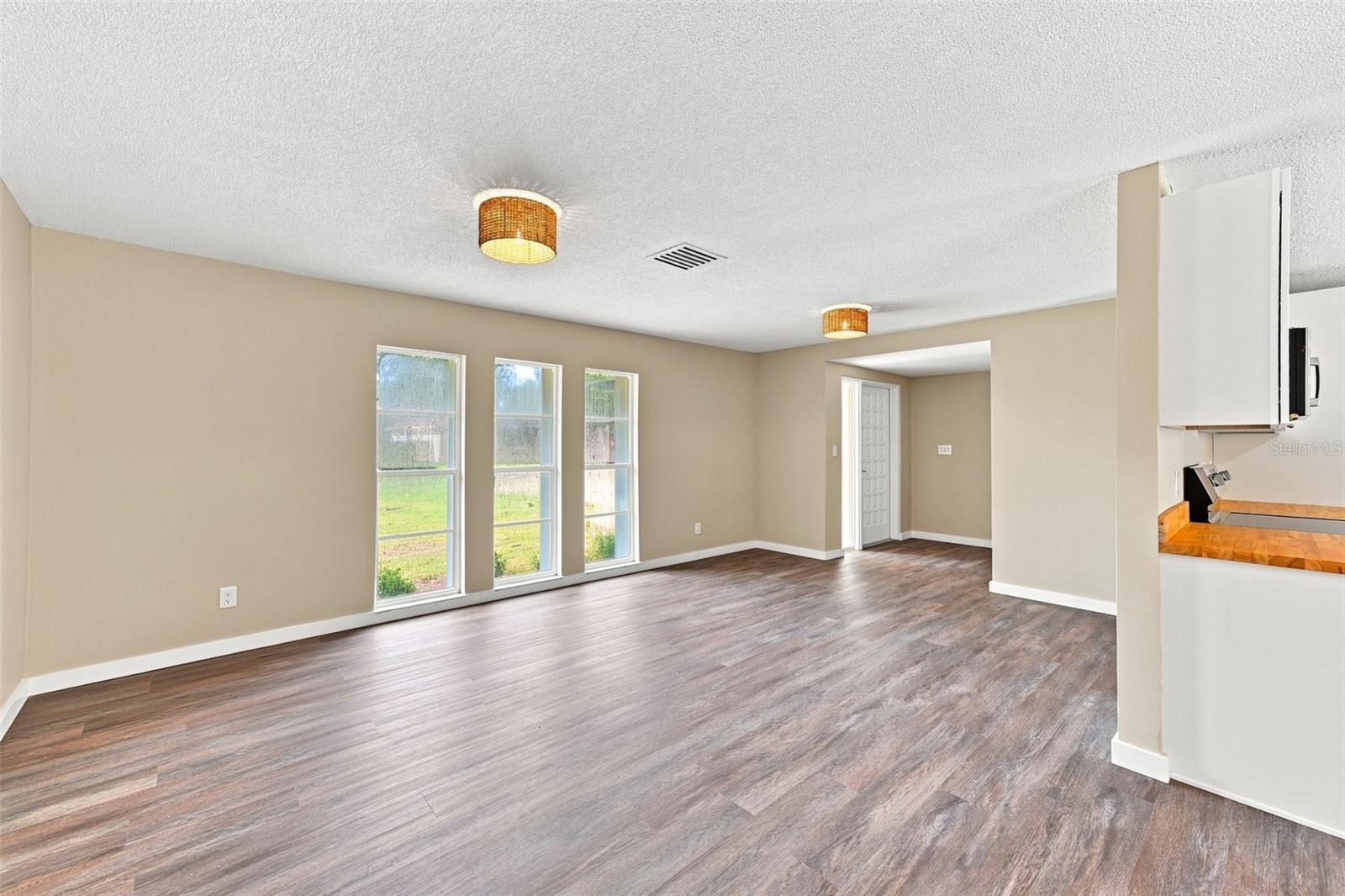 6622 GLENCOE DR — photo 9