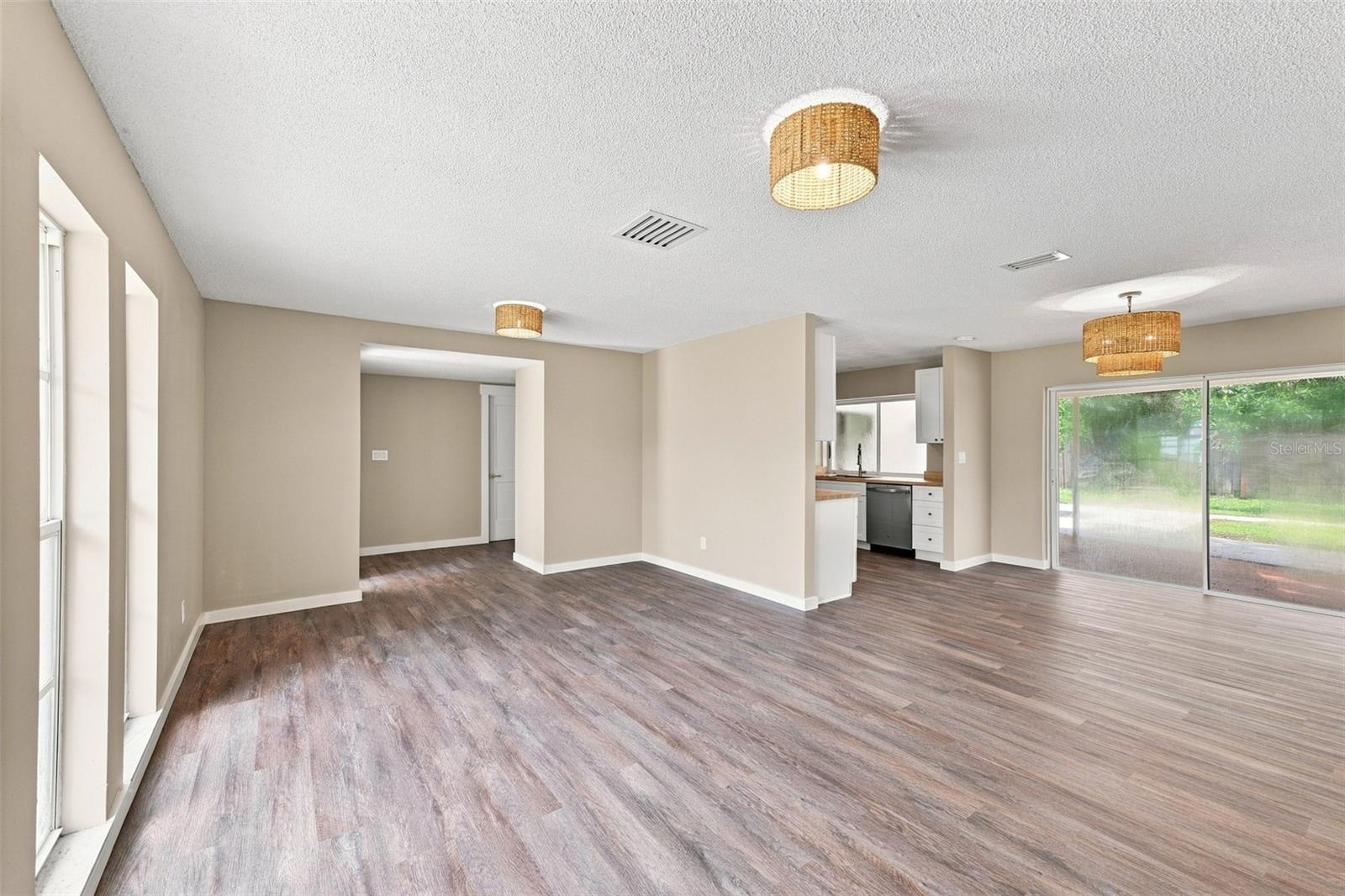 6622 GLENCOE DR — photo 7