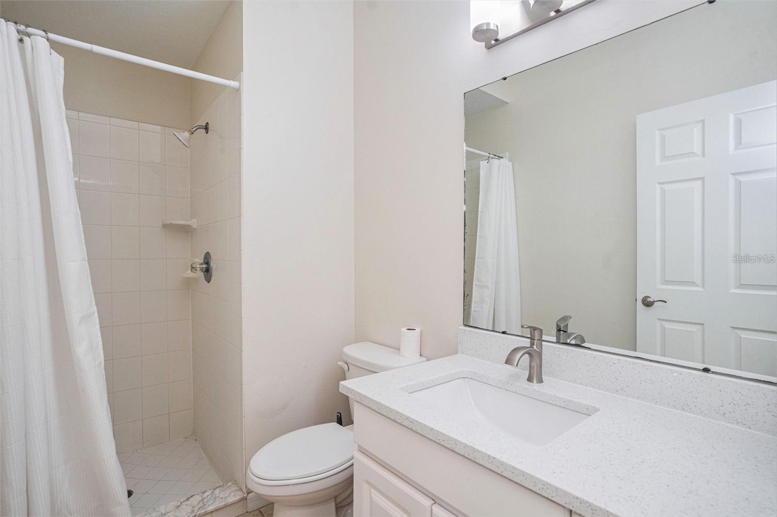 16909 FALCONRIDGE RD — photo 10