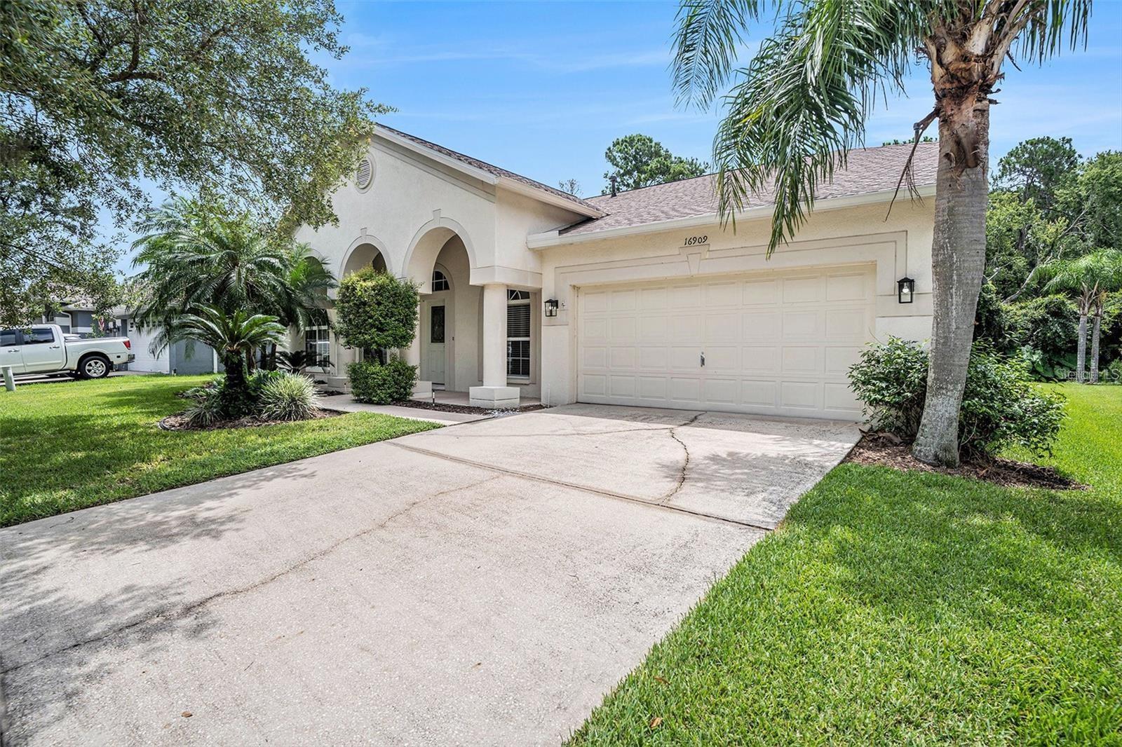 16909 FALCONRIDGE RD — photo 2