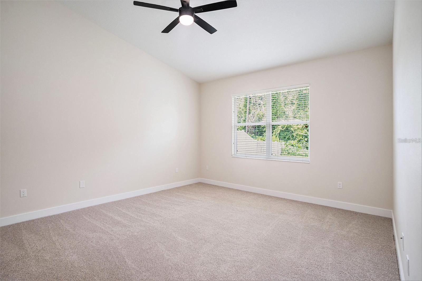 16909 FALCONRIDGE RD — photo 11