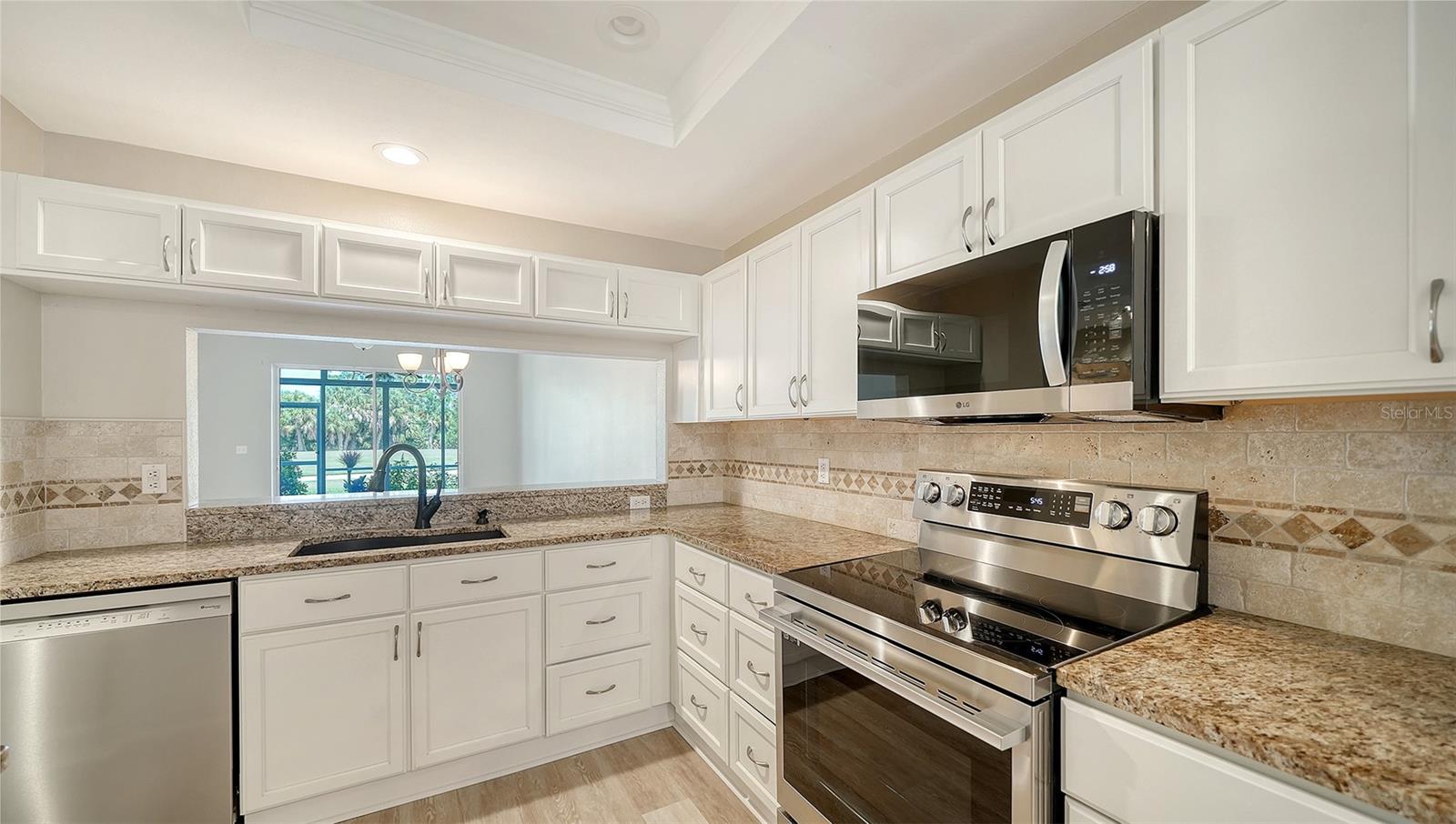 8735 OLDE HICKORY AVE #8105 — photo 5