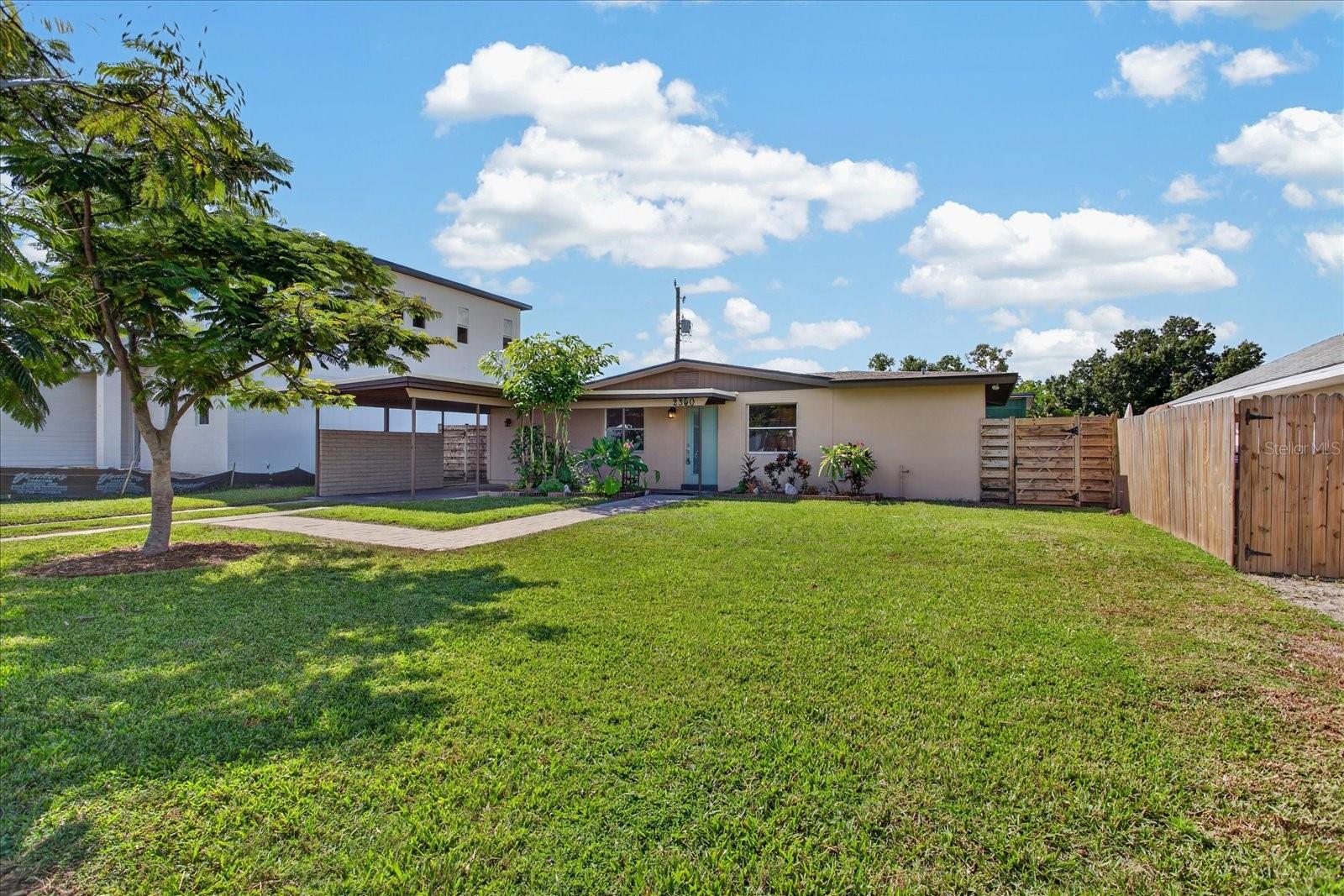 2350 LOMA LINDA ST — photo 50