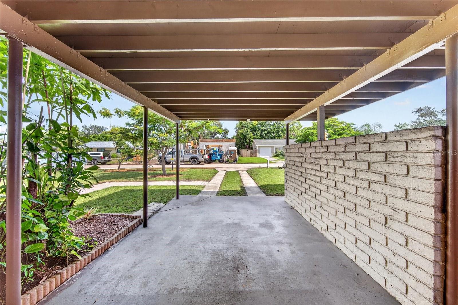 2350 LOMA LINDA ST — photo 40