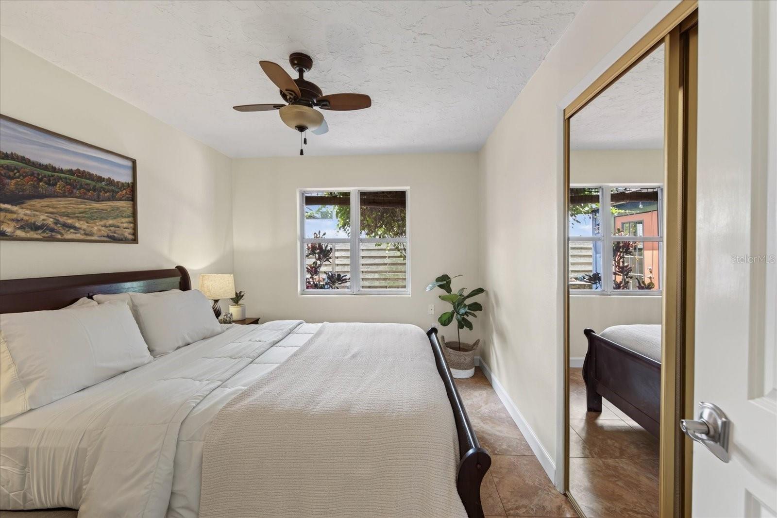 2350 LOMA LINDA ST — photo 34