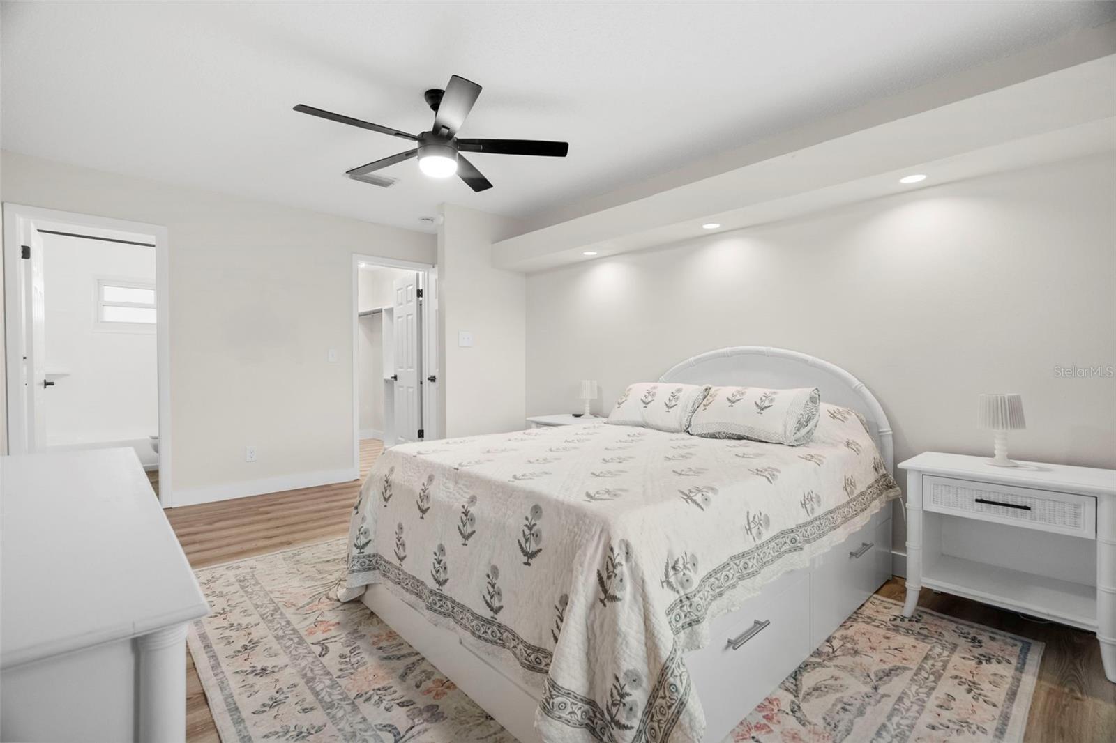 6500 BRIAR RIDGE CT N — photo 16