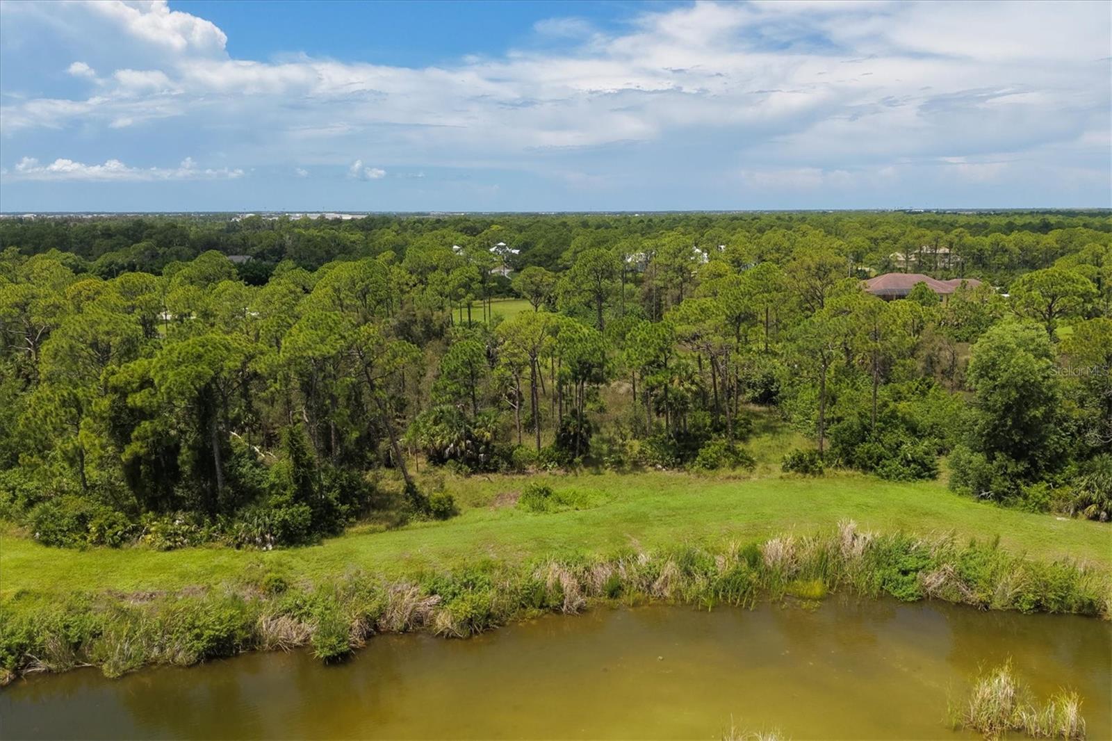 9008 FALCON CT — photo 20