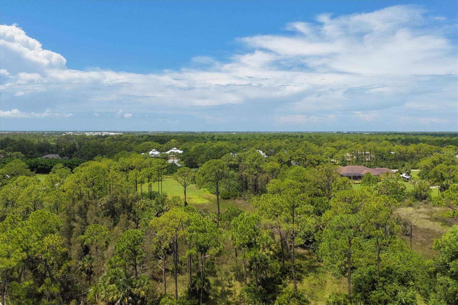 9008 FALCON CT — photo 23