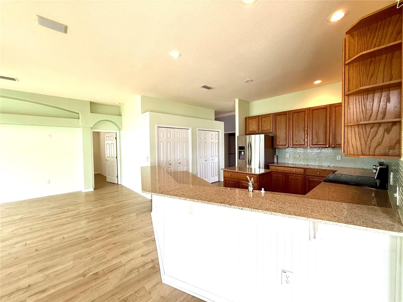 3735 GAVIOTA DR — photo 12