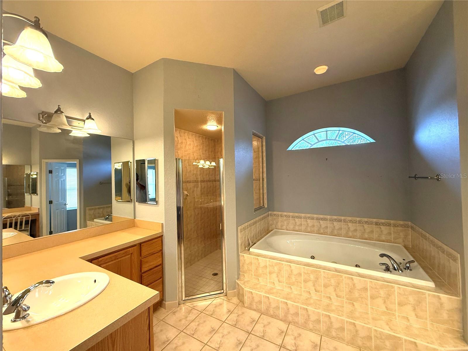 3735 GAVIOTA DR — photo 18