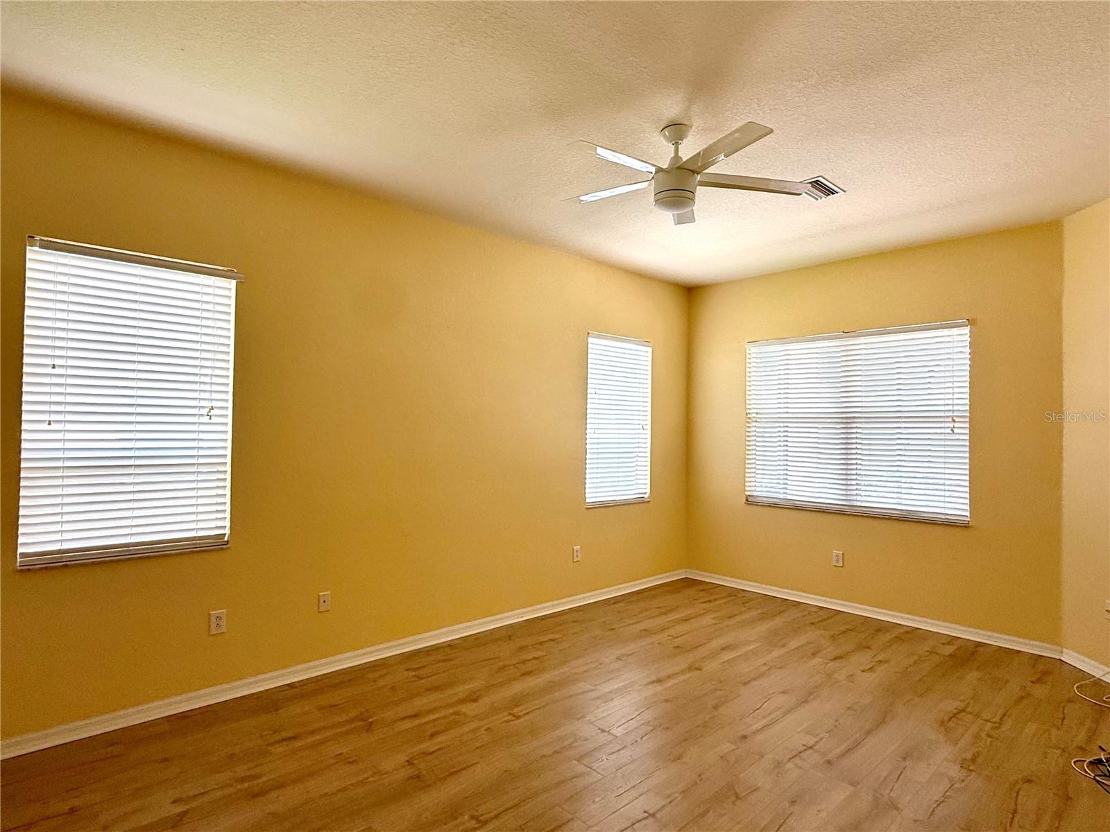 3735 GAVIOTA DR — photo 16