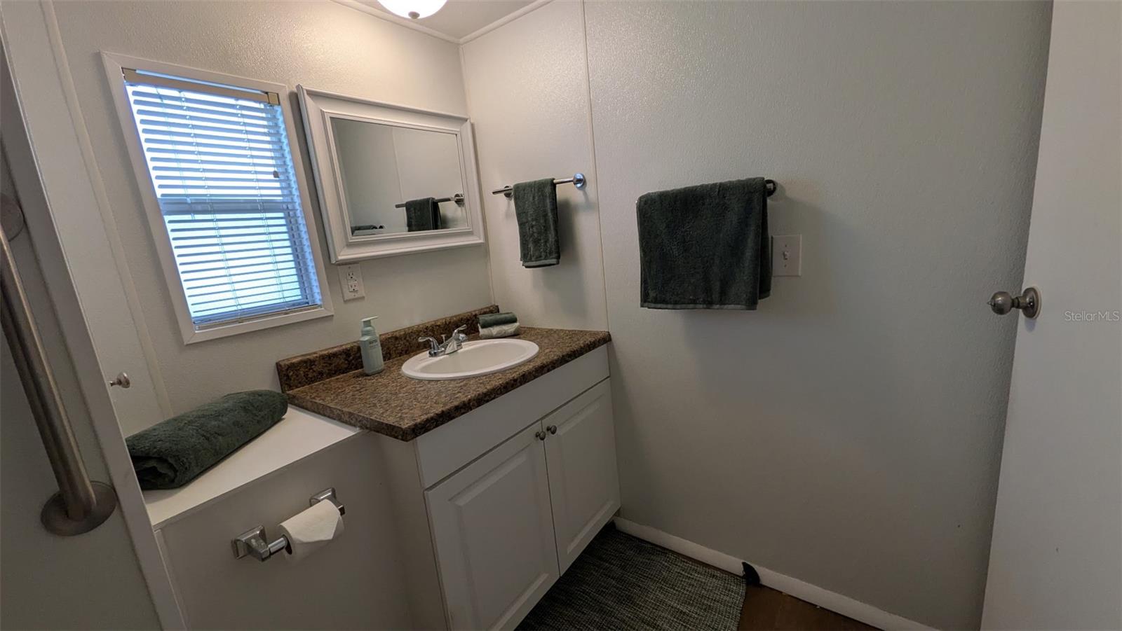 39518 STERLING DR — photo 13