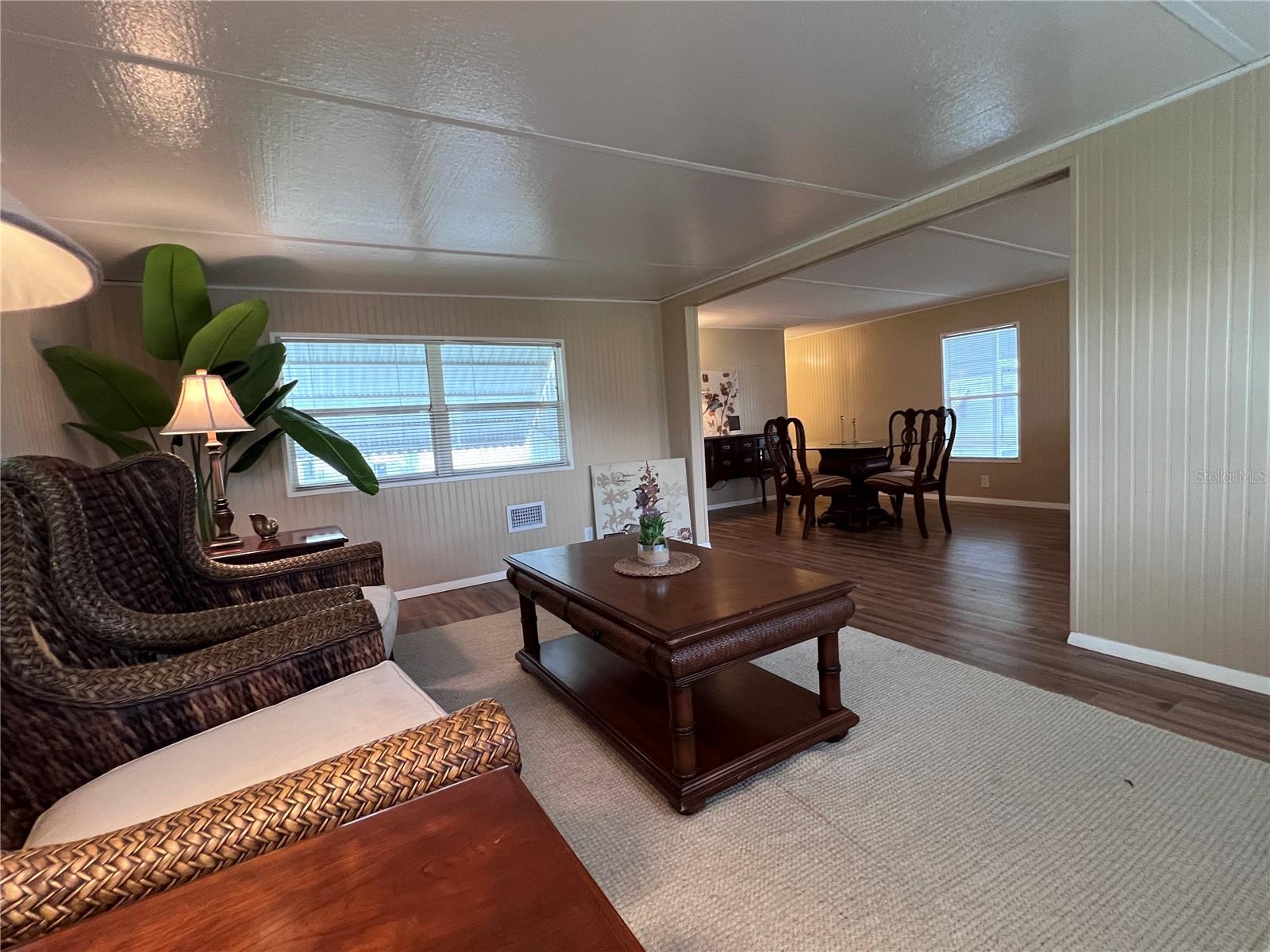 39518 STERLING DR — photo 3