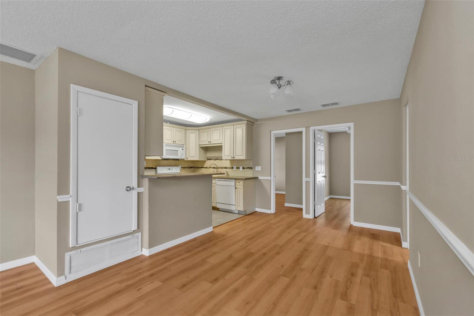 8172 TRIONFO AVE — photo 21