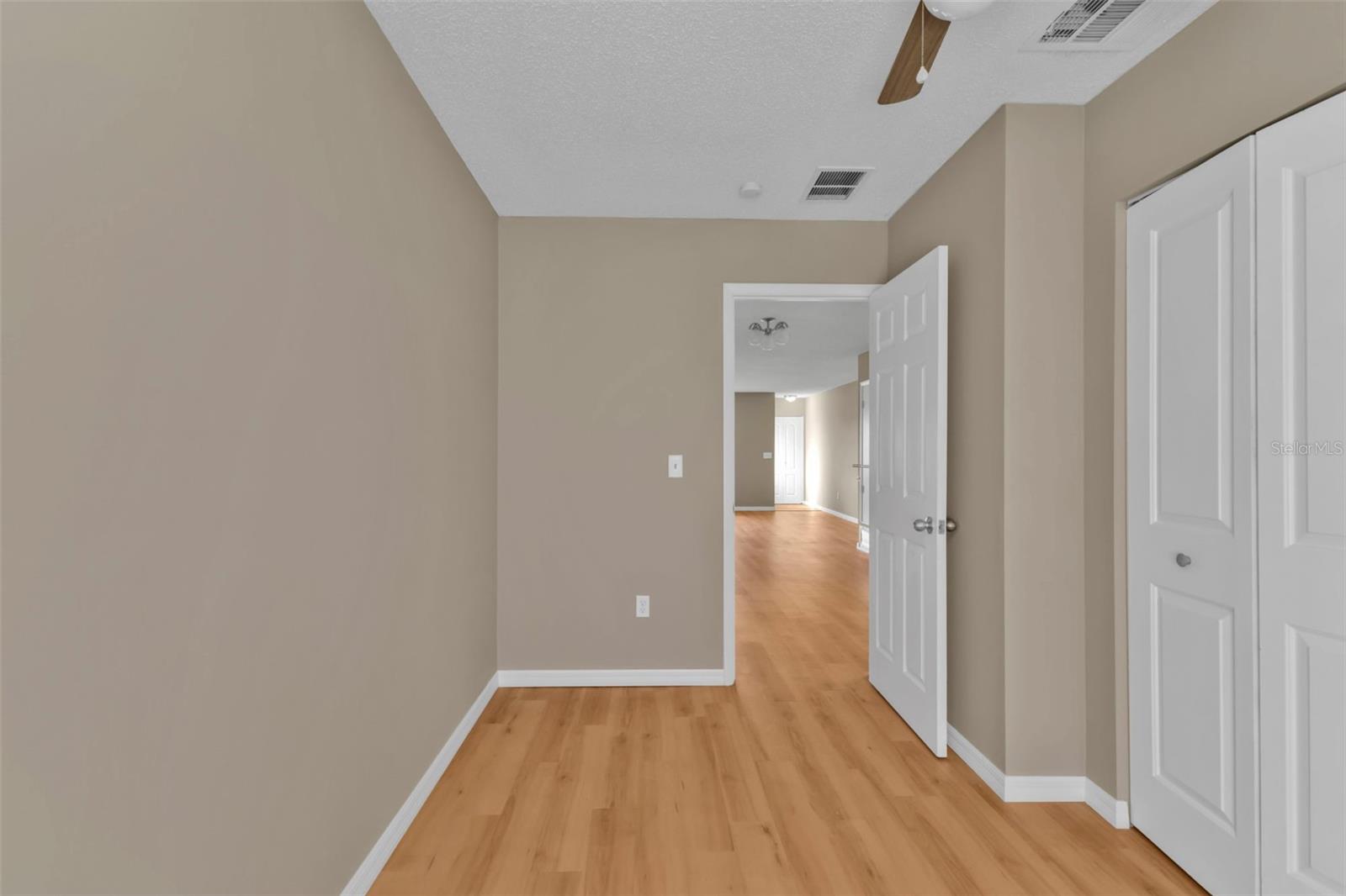 8172 TRIONFO AVE — photo 27