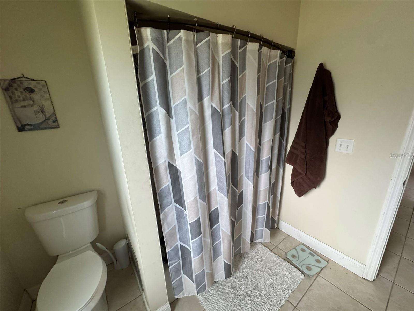 1009 INDIAN HILLS CT — photo 38