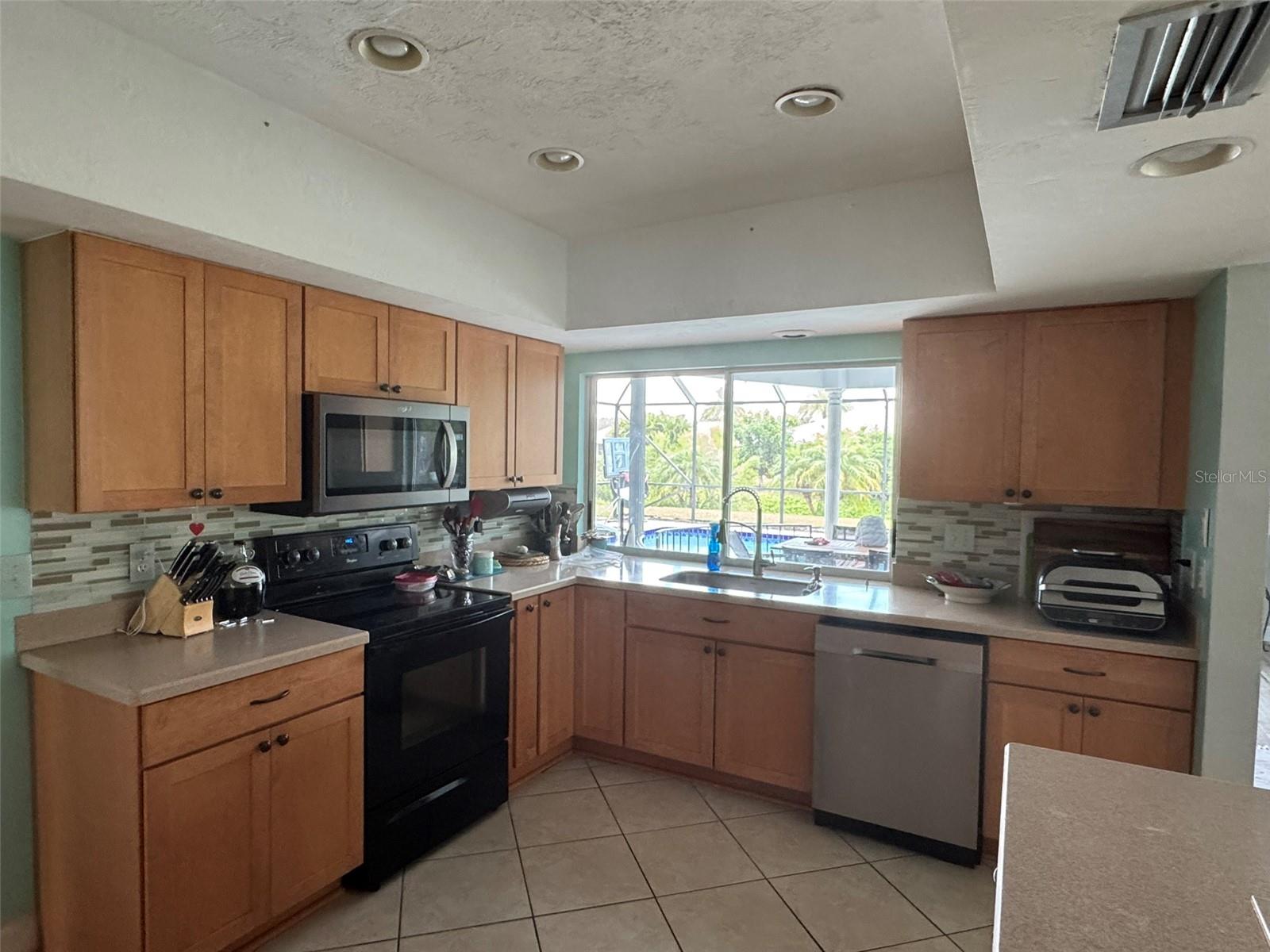 1009 INDIAN HILLS CT — photo 21