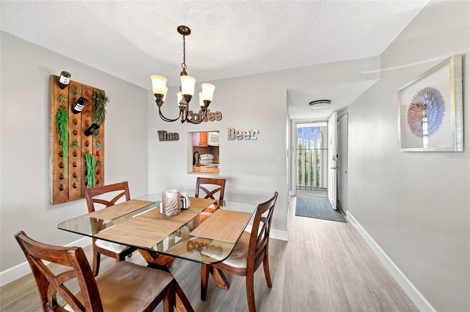 4370 CHATHAM DR #304 — photo 13