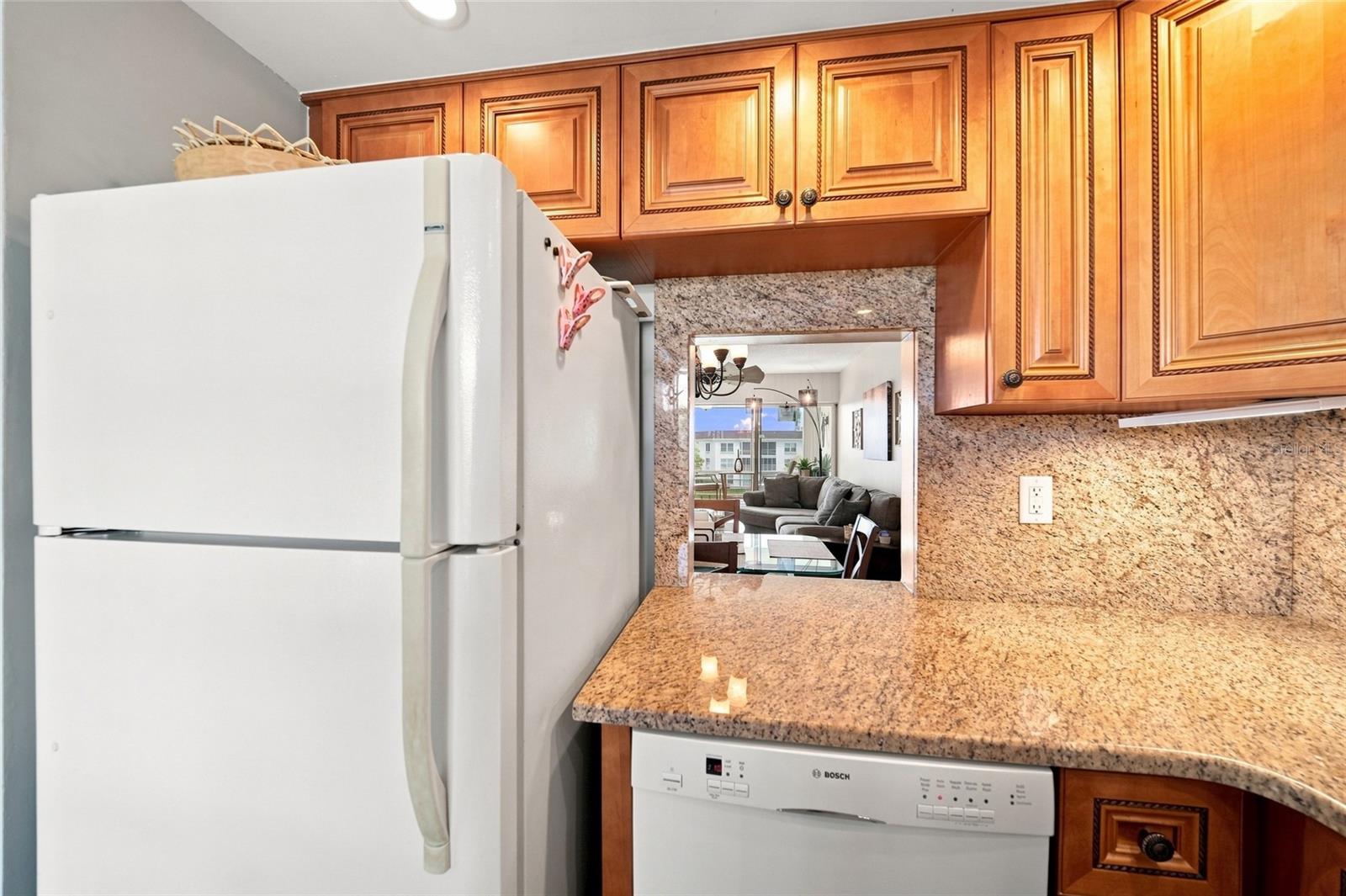 4370 CHATHAM DR #304 — photo 15