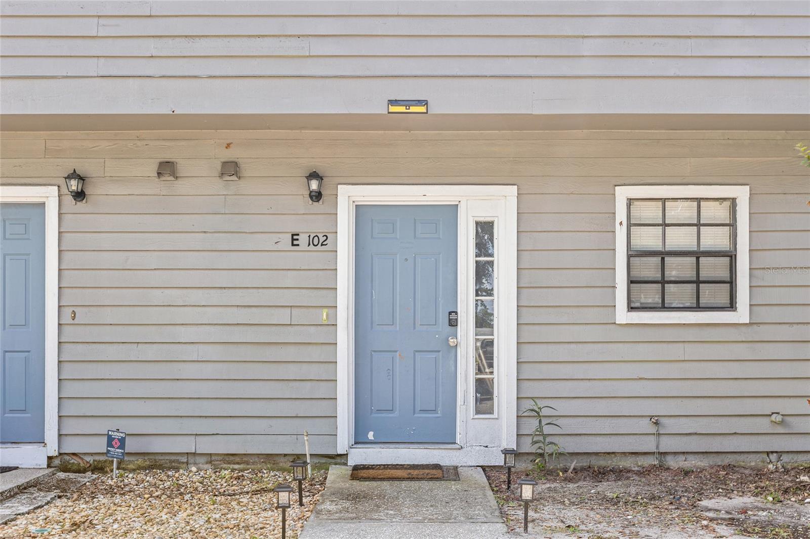 1910 W SLIGH AVE #E102 — photo 3