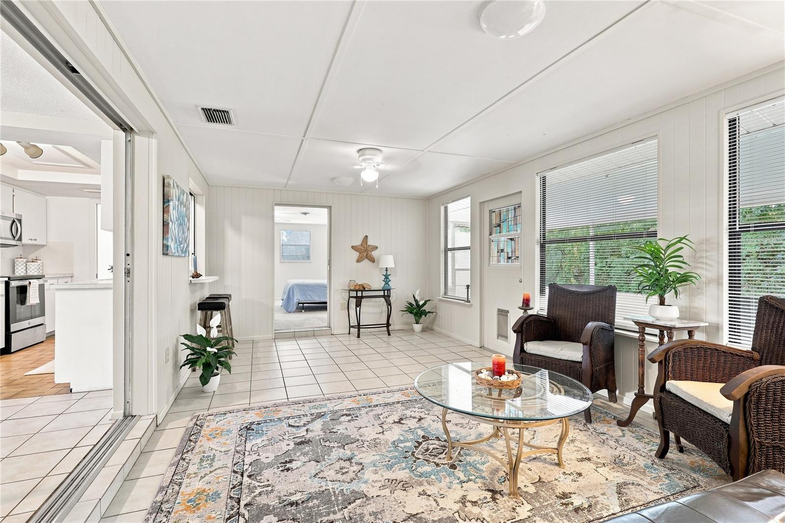 411 PLANTATION RD — photo 12