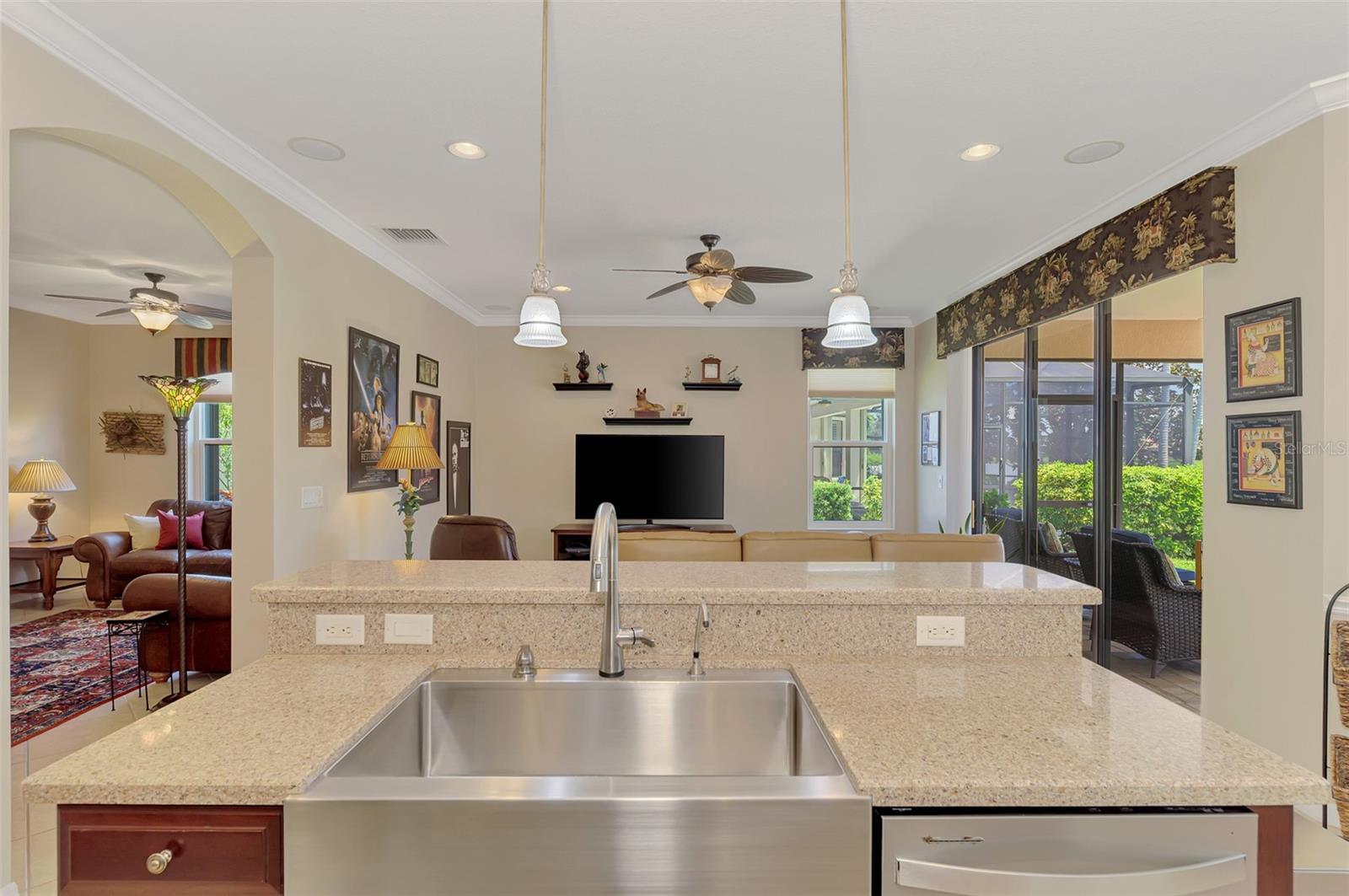 20277 PEZZANA DR — photo 29