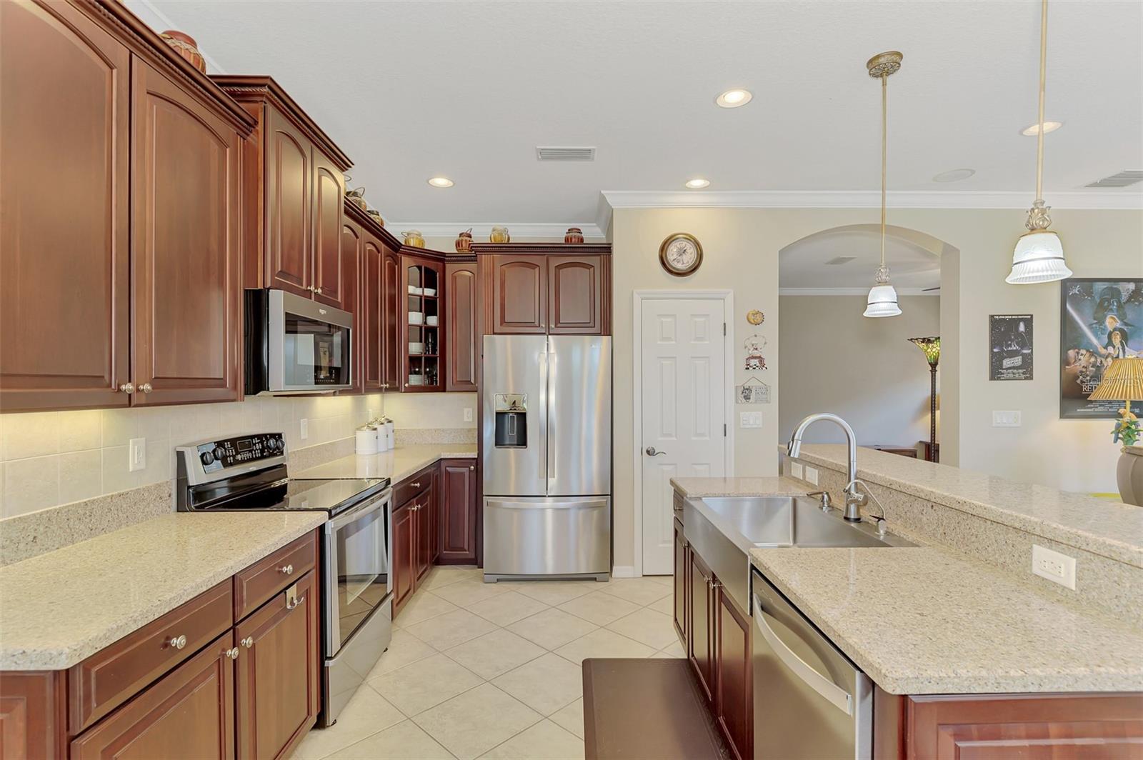 20277 PEZZANA DR — photo 27