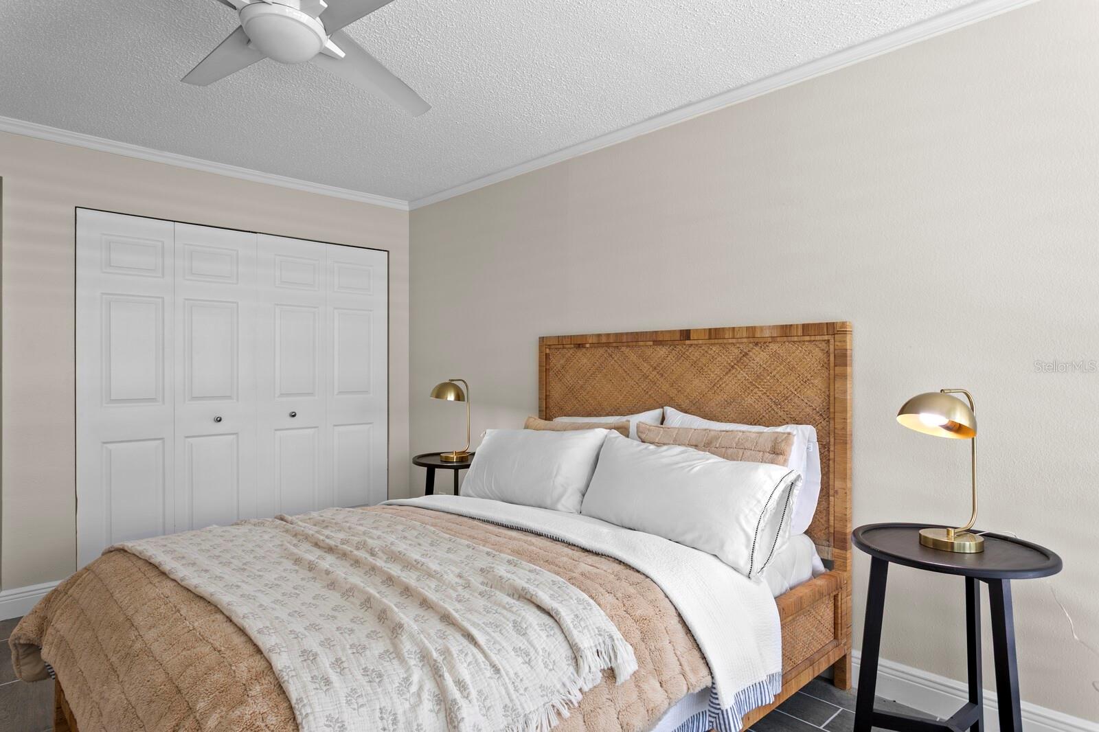 100 OAKMONT #105 — photo 19
