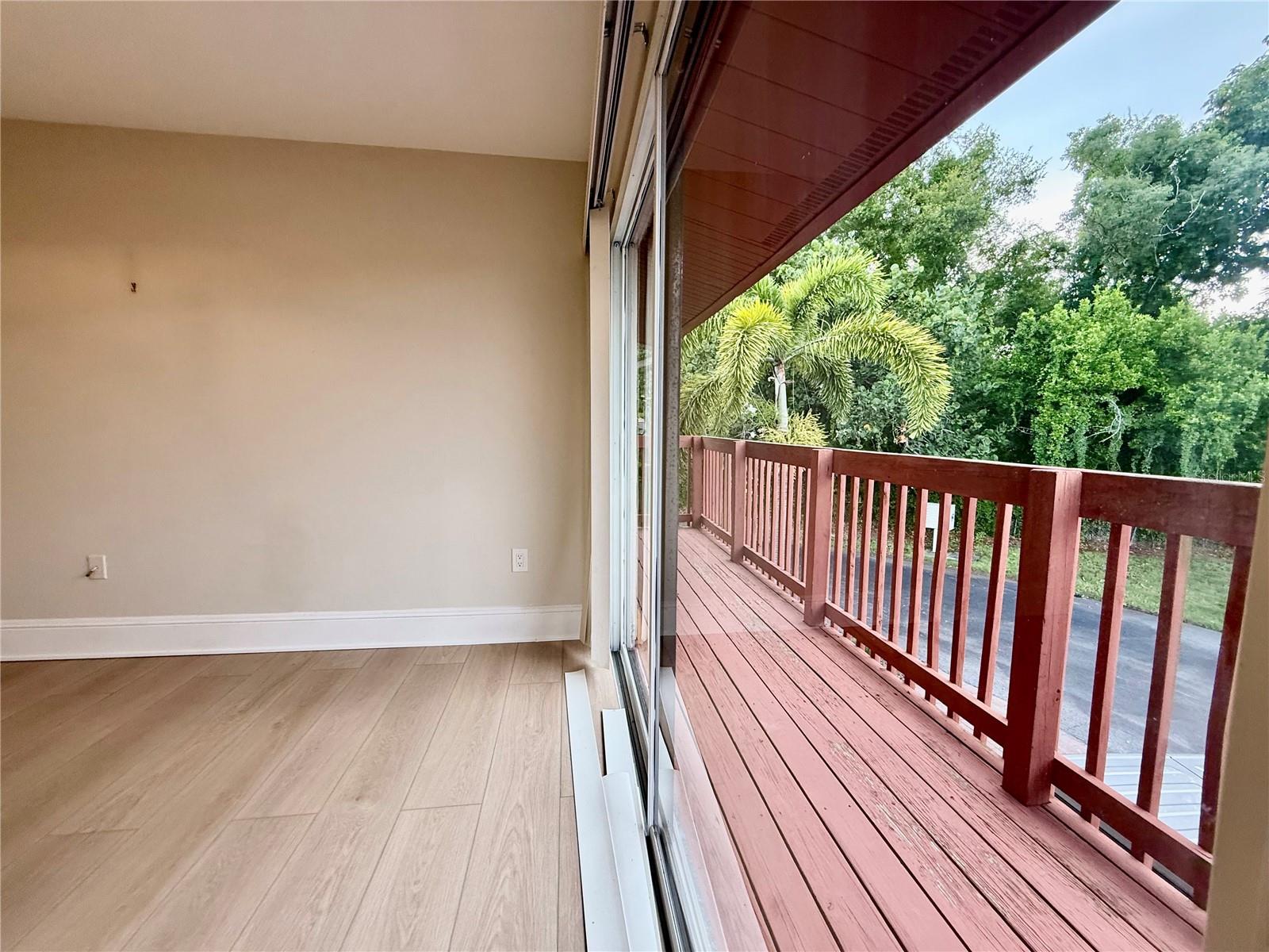 718 SORRENTO INLET DR #718 — photo 26