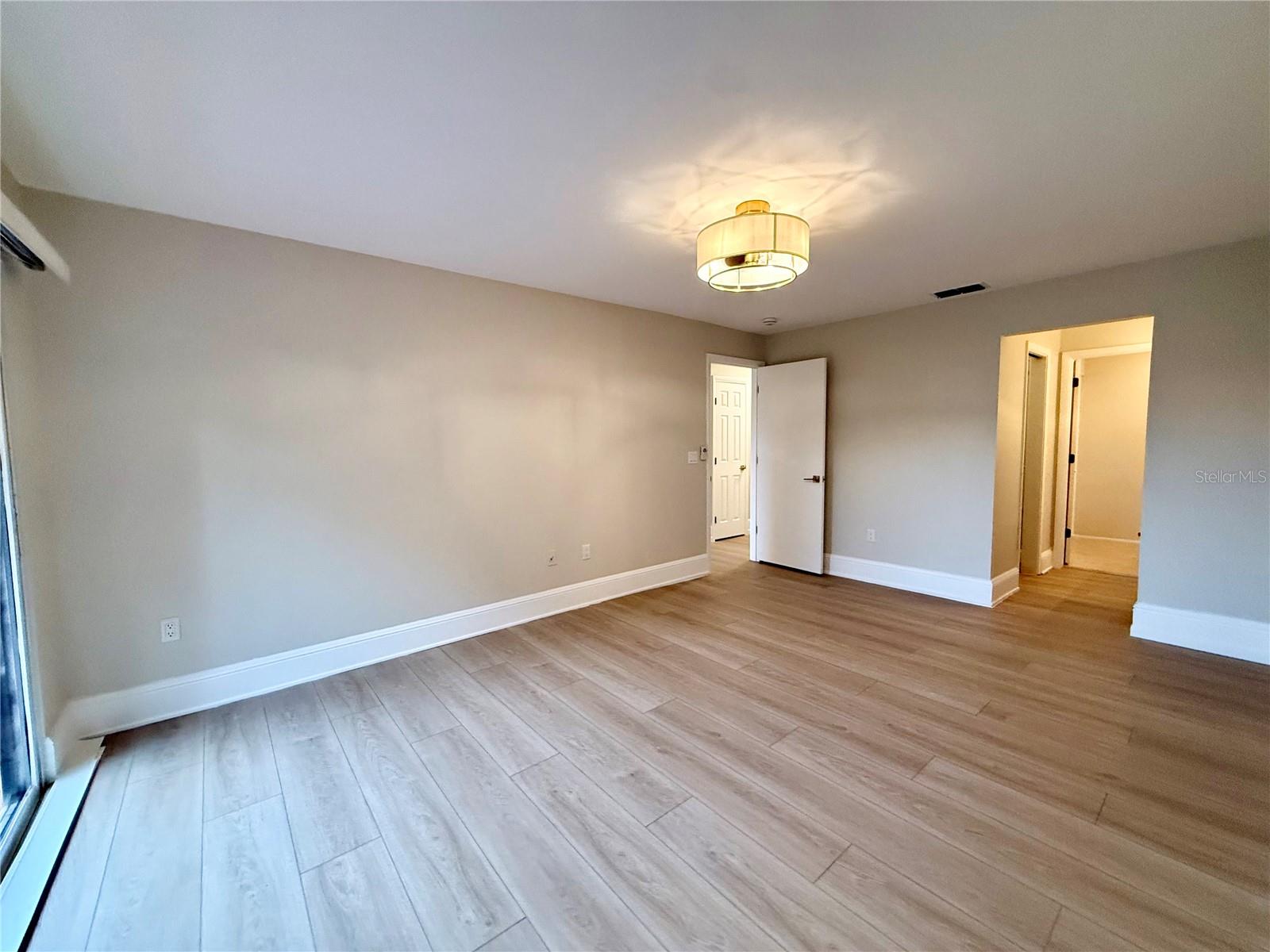 718 SORRENTO INLET DR #718 — photo 18