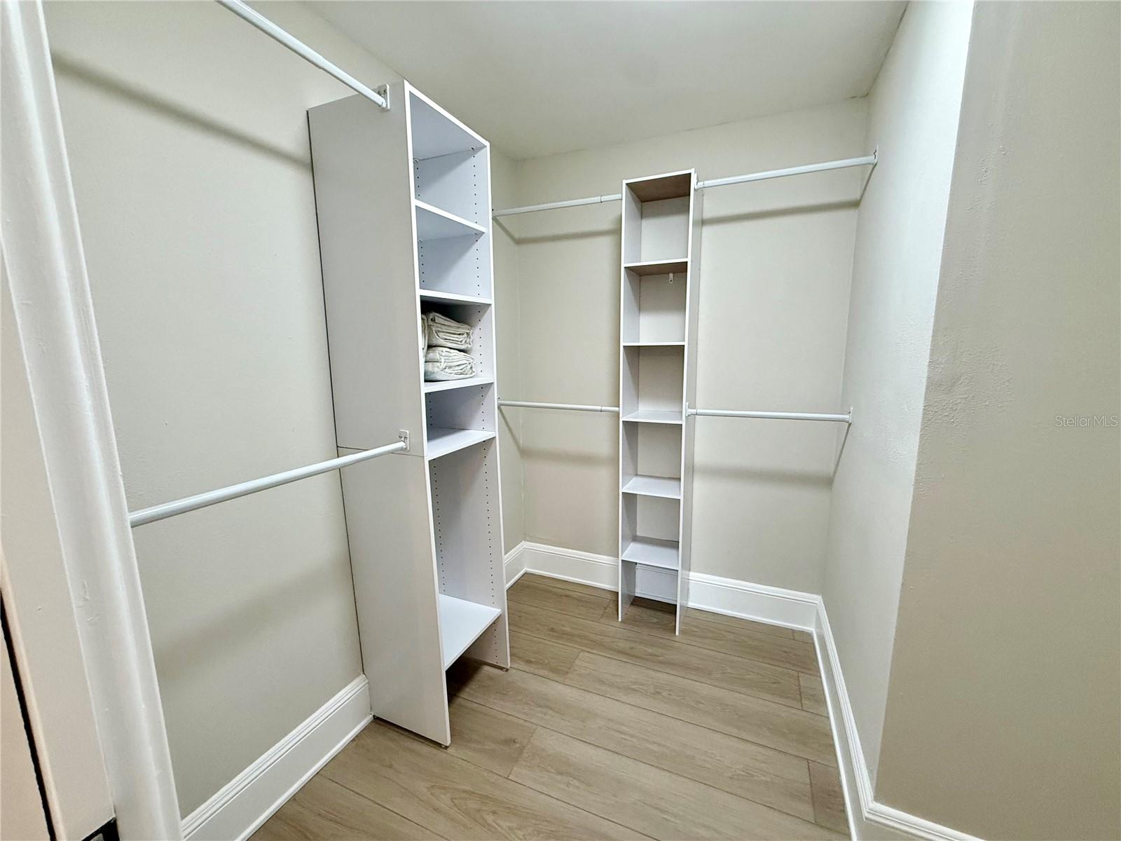 718 SORRENTO INLET DR #718 — photo 25