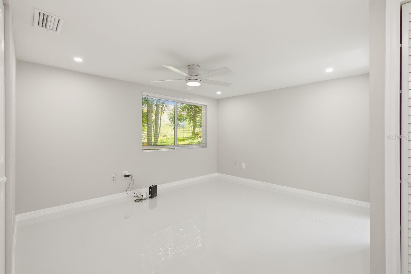 8604 MILL CREEK LN — photo 27