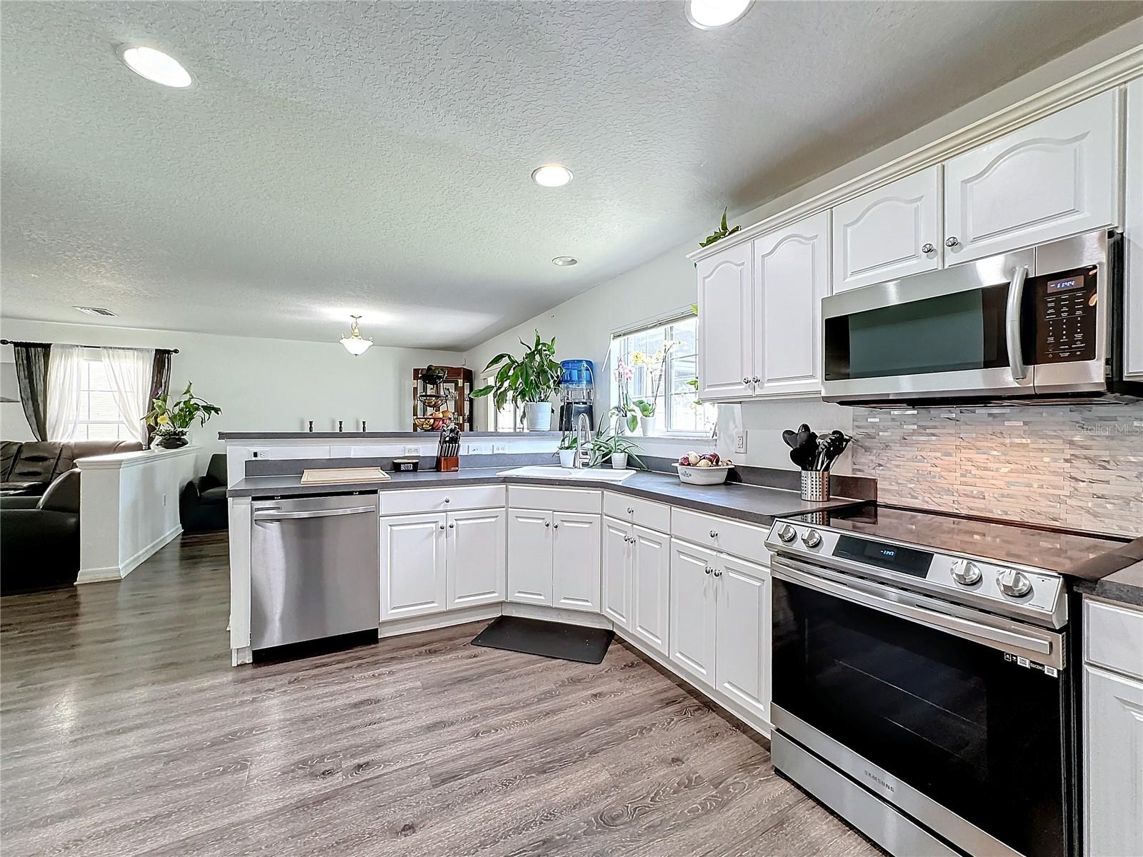 6312 MAGNOLIA TRAILS LN — photo 24