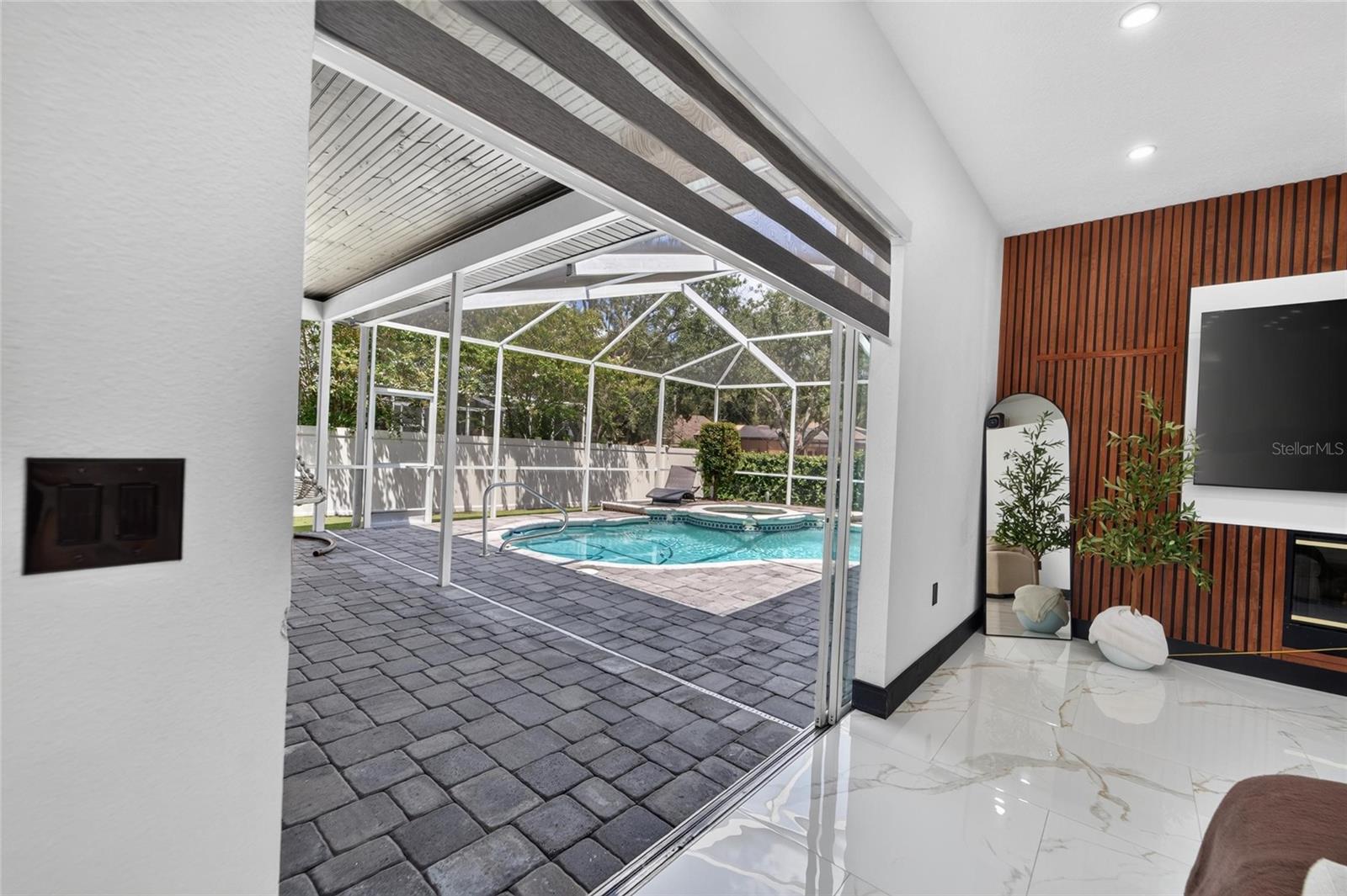 3926 NORTHRIDGE DR — photo 24