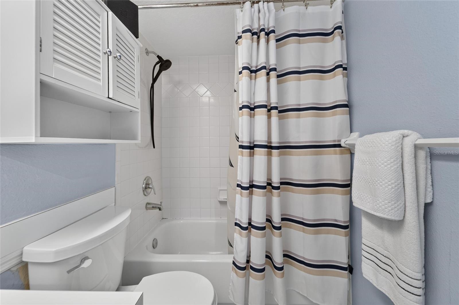 3926 NORTHRIDGE DR — photo 58