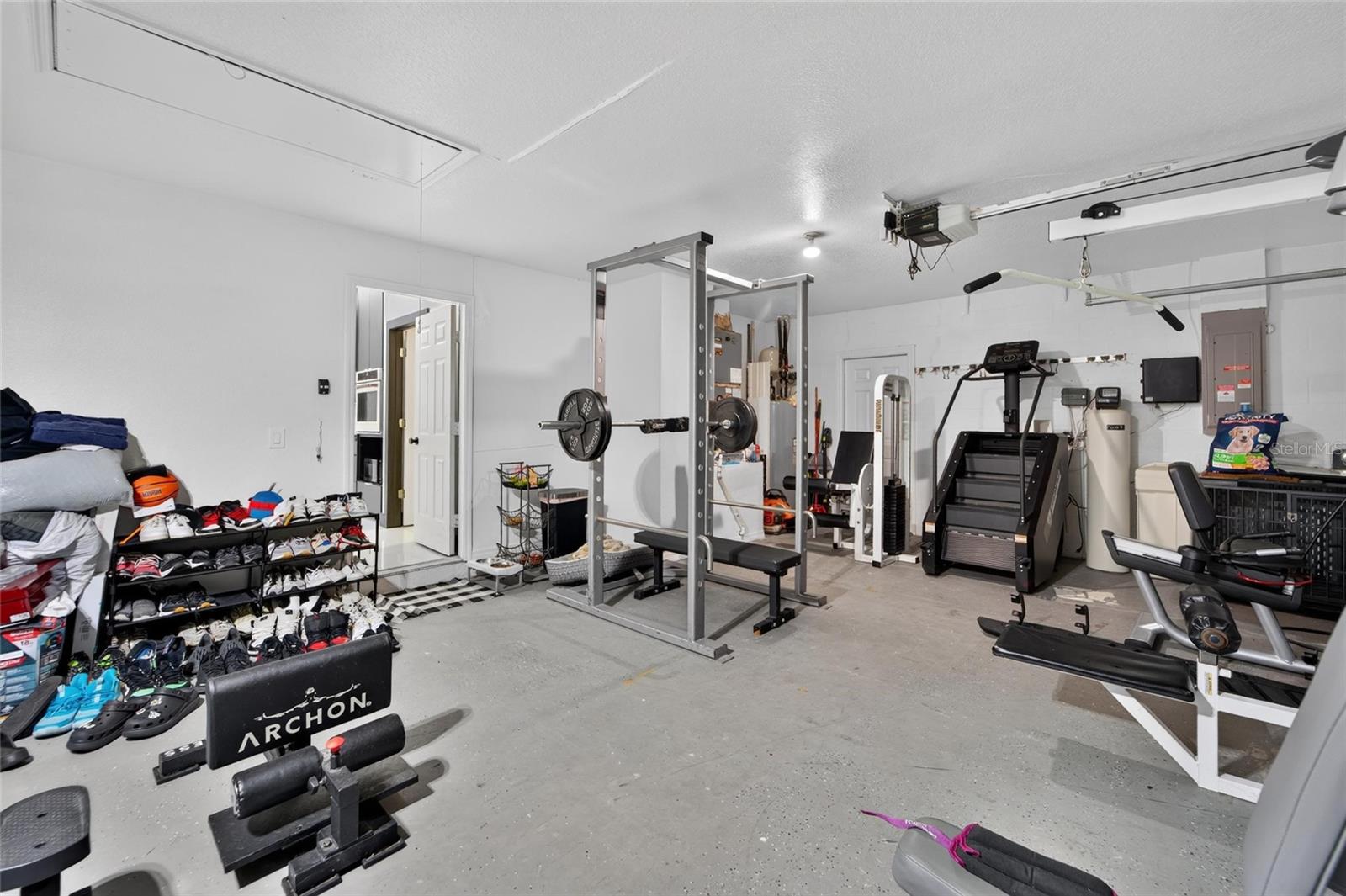 3926 NORTHRIDGE DR — photo 48