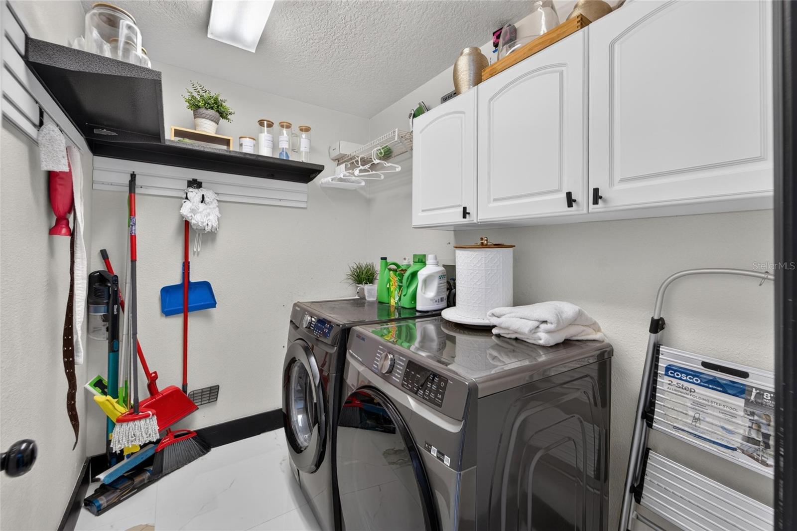 3926 NORTHRIDGE DR — photo 46