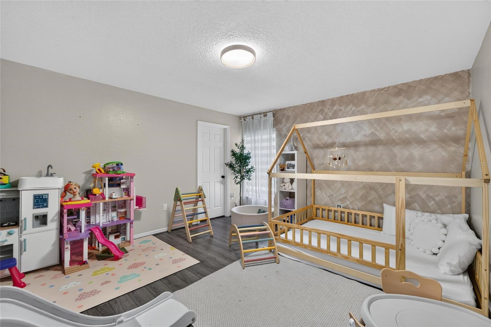 3926 NORTHRIDGE DR — photo 53