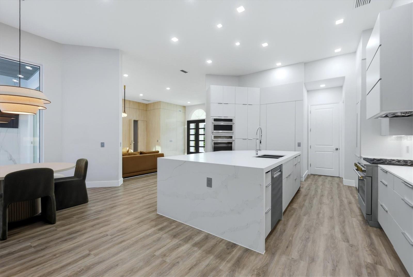 7257 GREYSTONE ST — photo 35
