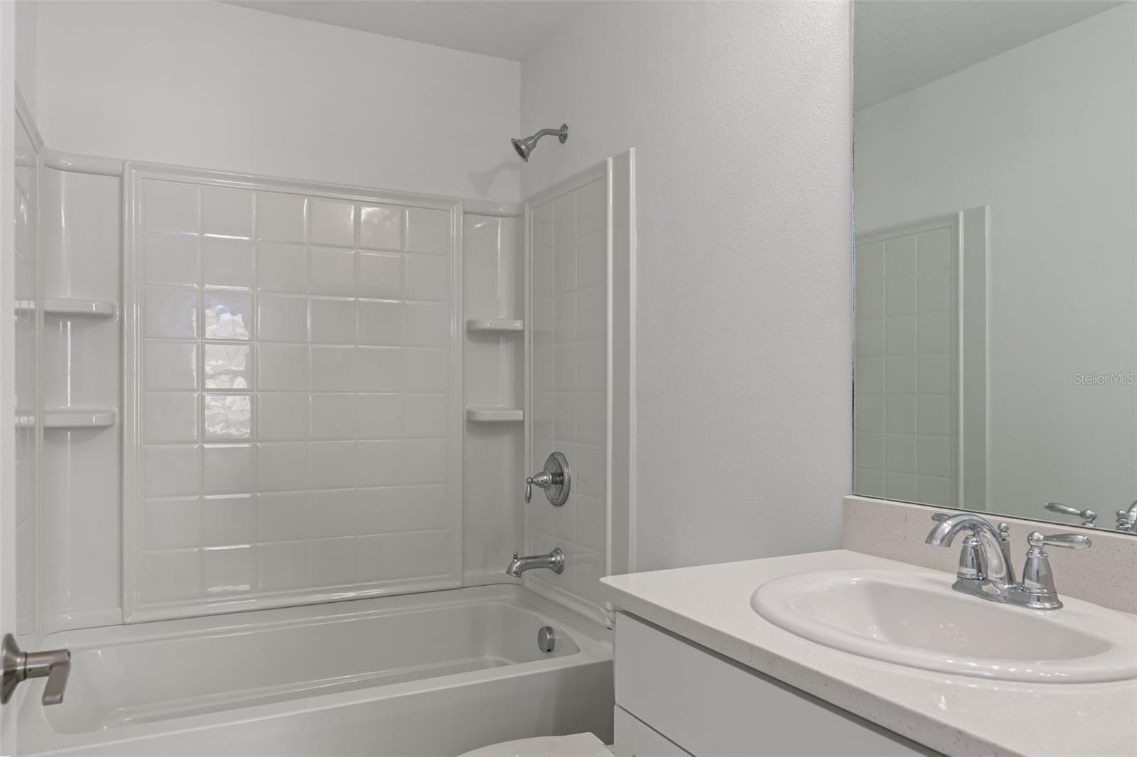 6357 FAIRMONT LN — photo 11