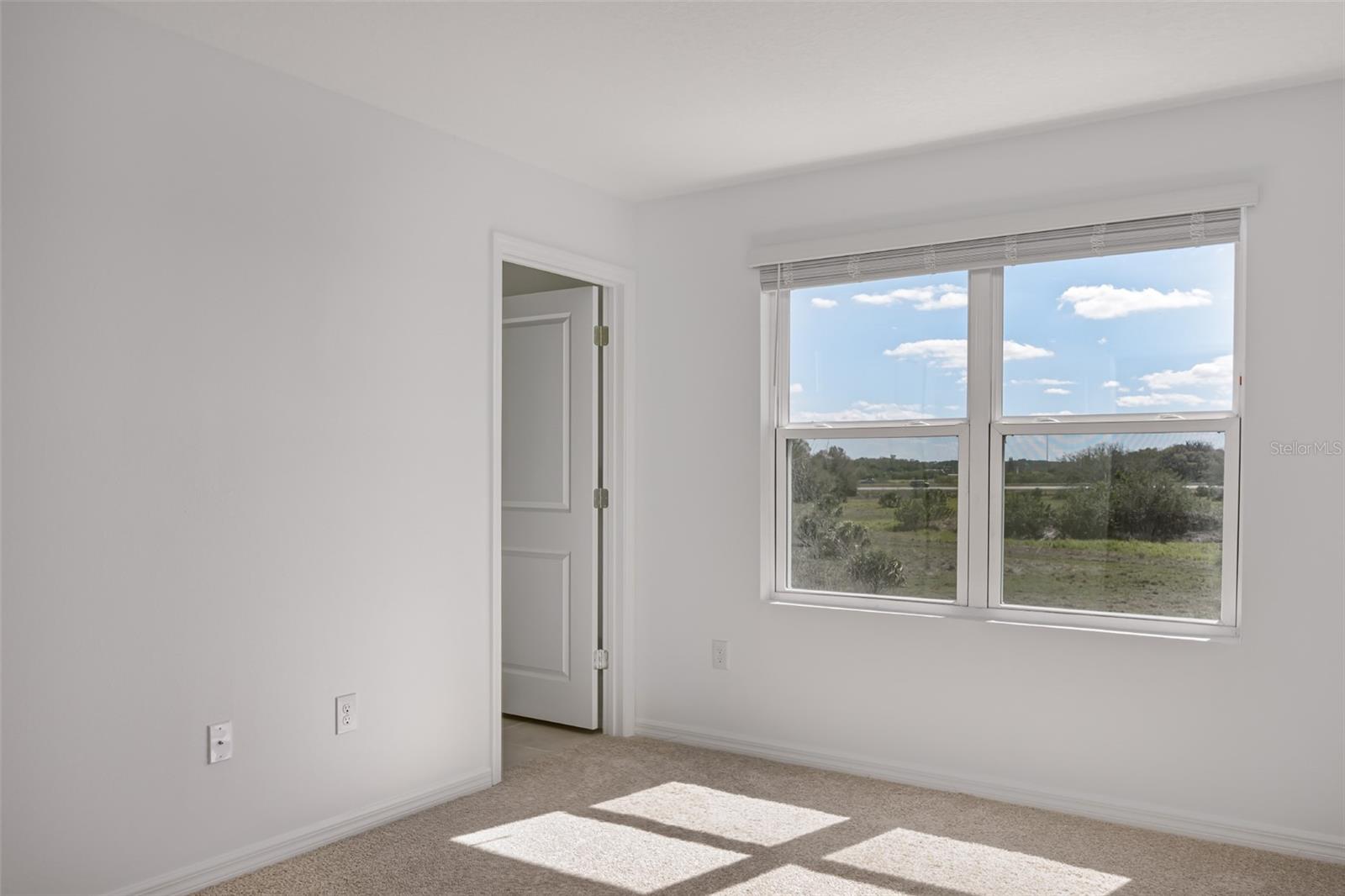6357 FAIRMONT LN — photo 14