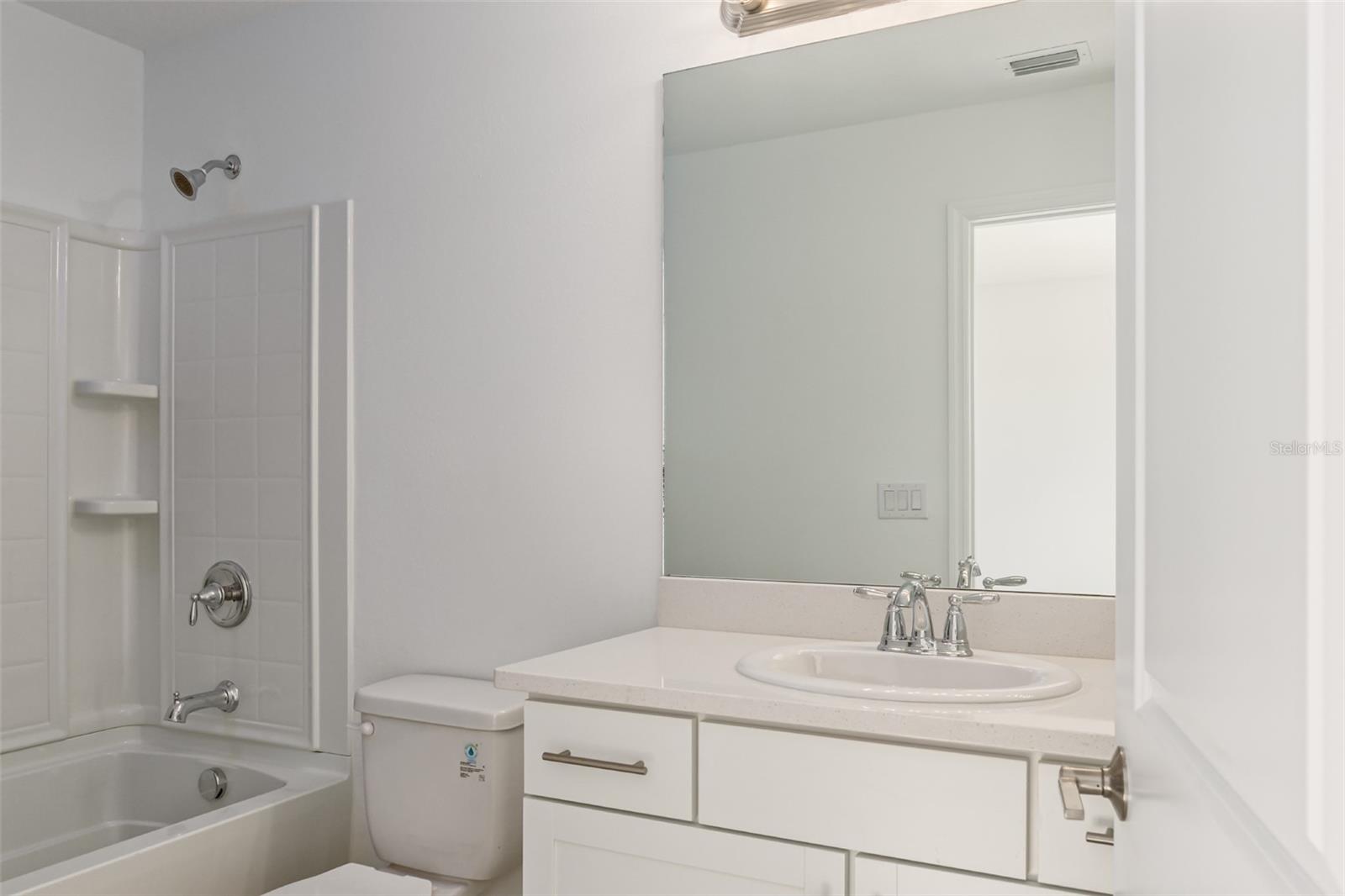 6357 FAIRMONT LN — photo 16