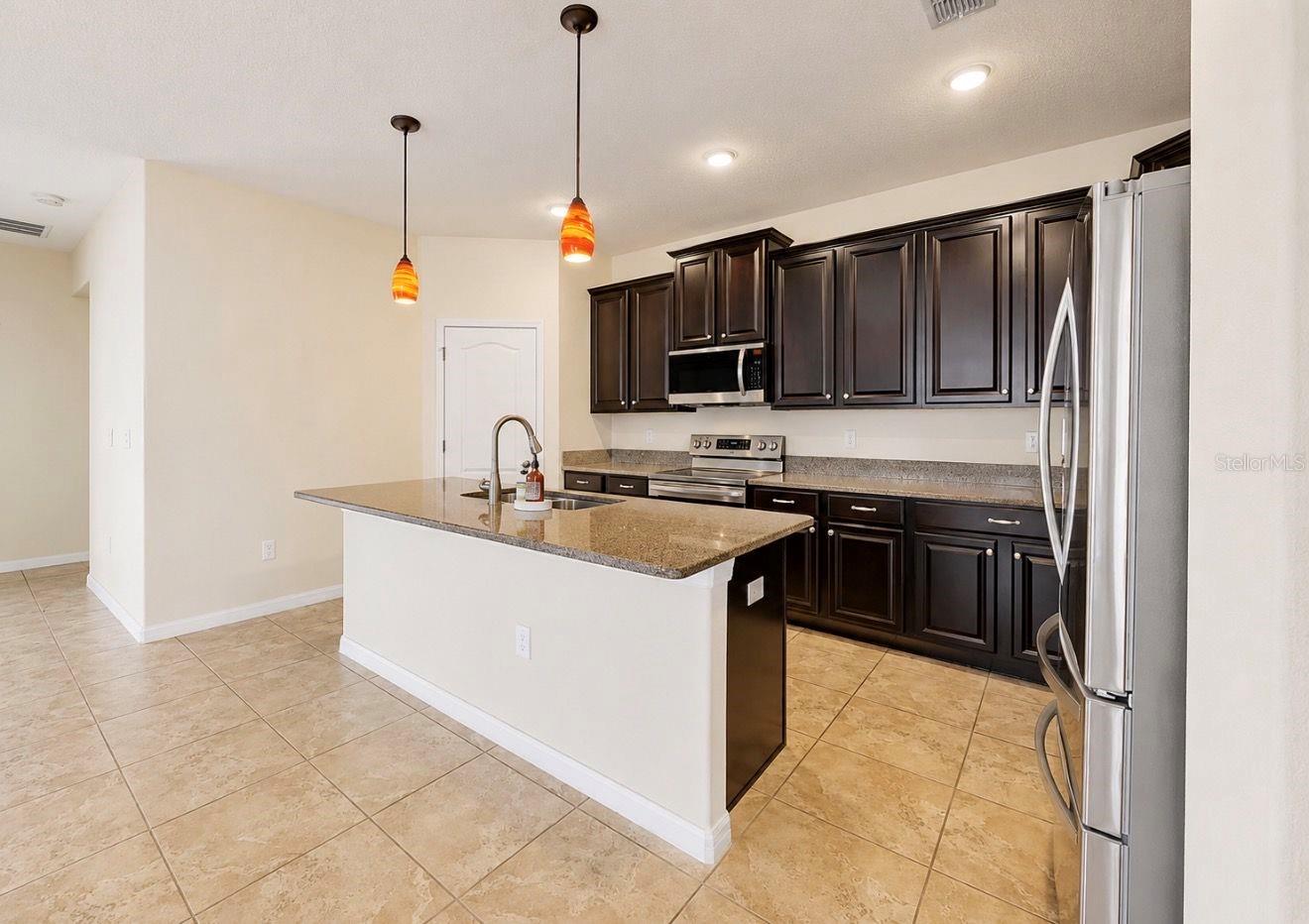 619 WABASH BREEZE CIR — photo 10
