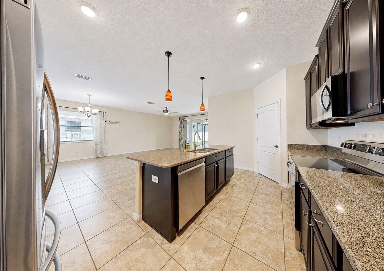 619 WABASH BREEZE CIR — photo 12
